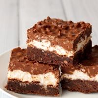 Marshmallow Chocolate Peanut Butter Crunch Brownie Bars